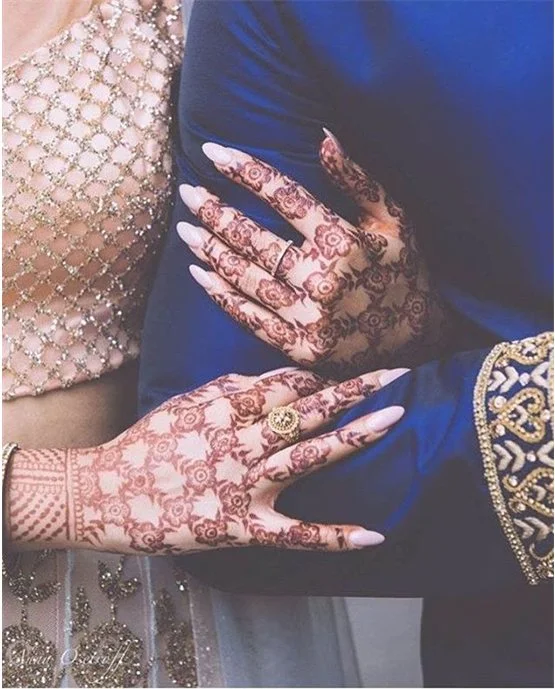 Opulent Concept Blending Into Dome Simple Full Hand Mehndi Design